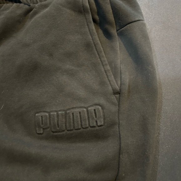 Puma Black Pants - Comfort and Style for Every Occasion - Picture 4 of 5